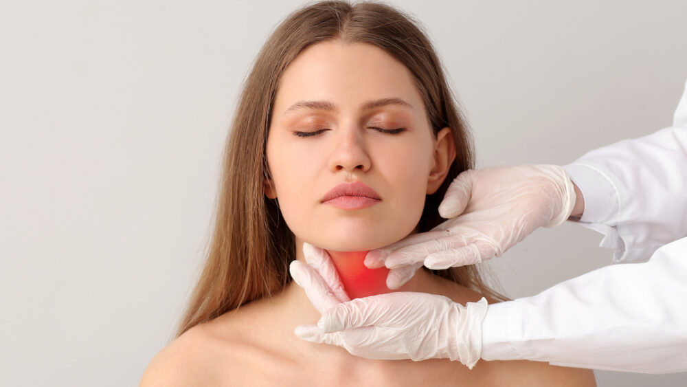 Problemy z tarczycą – najpowszechniejsze zaburzenia hormonalne u kobiety